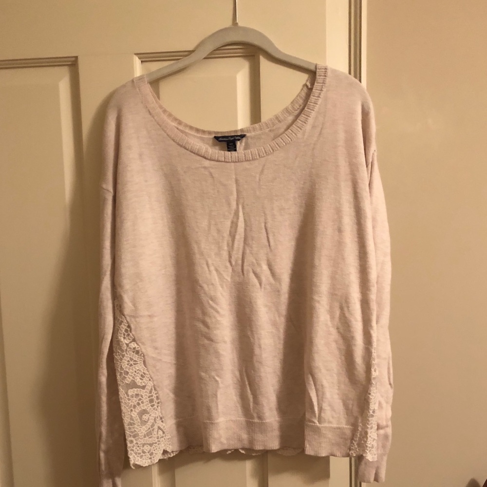 Long sleeved sweater